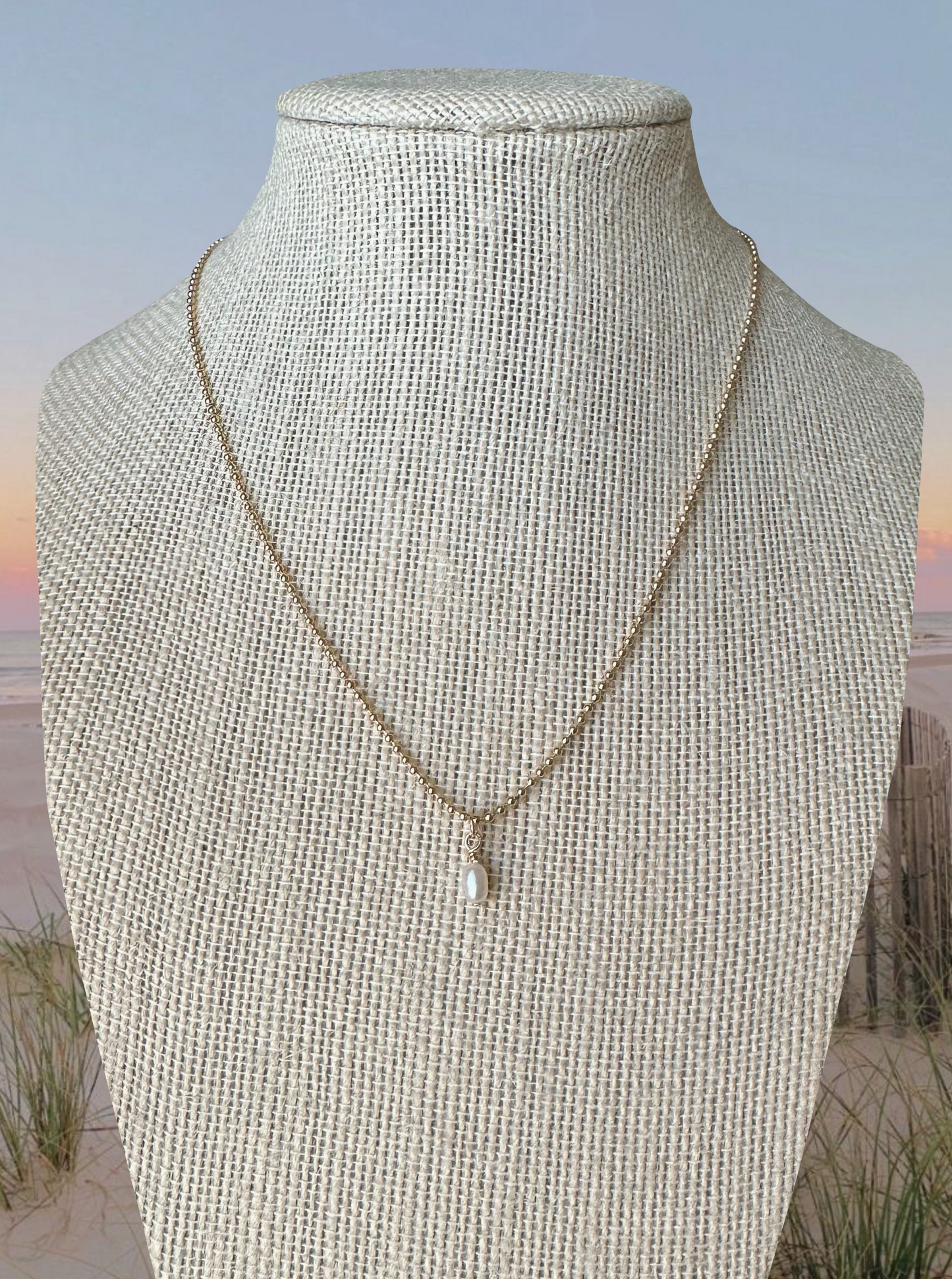 THE TINIEST PEARL NECKLACE