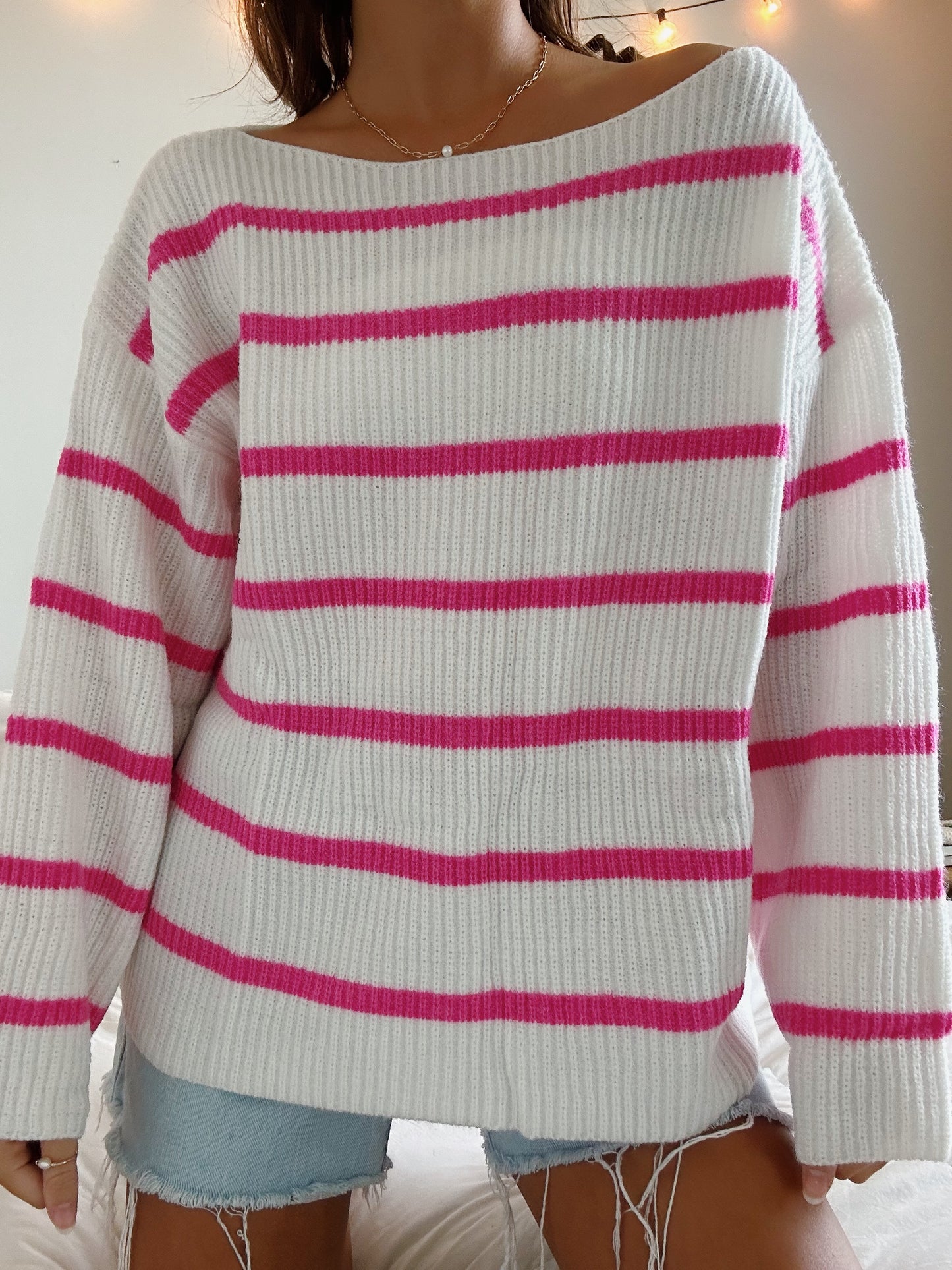 PINK STRIPED RIBBED SWEATER