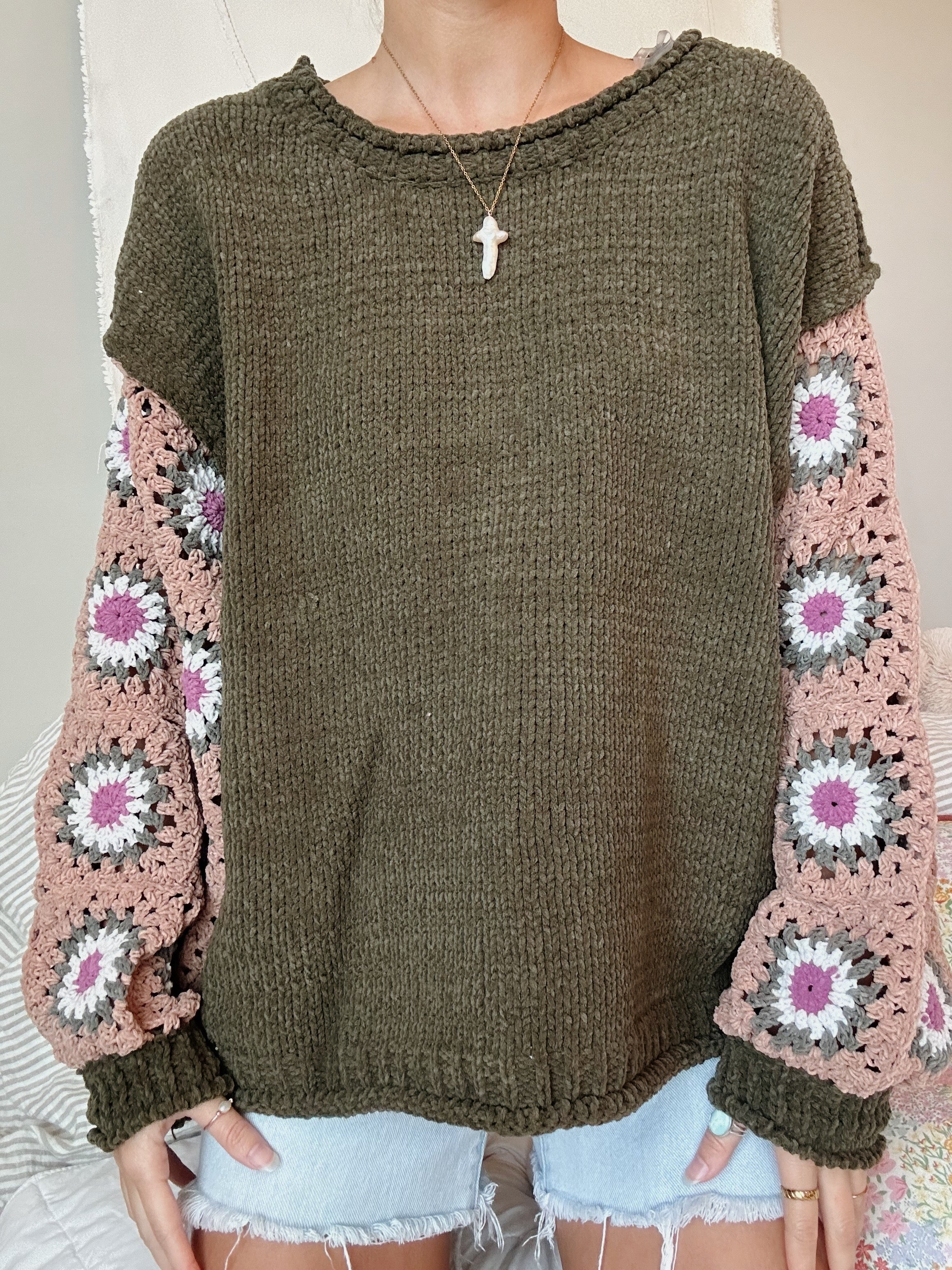 OLIVE CROCHET SLEEVE SWEATER – Olive Lynn