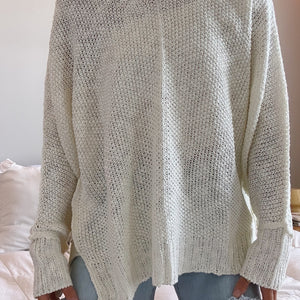 REVERSE SEAM LOOSE FIT SWEATER