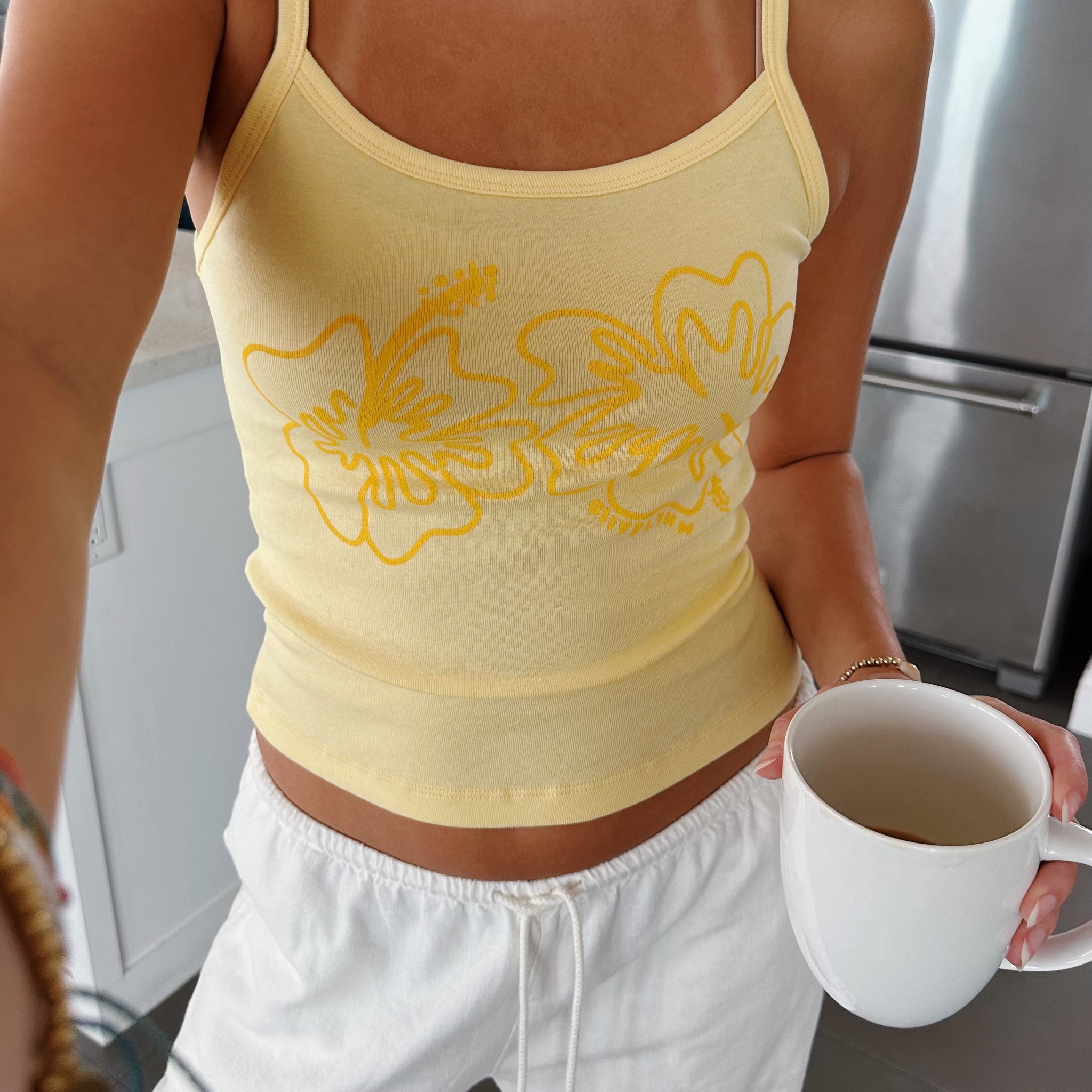 HIBISCUS FLOWER TANK – Olive Lynn