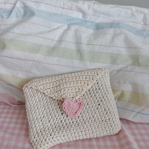 CROCHET ENVELOPE KINDLE SLEEVE