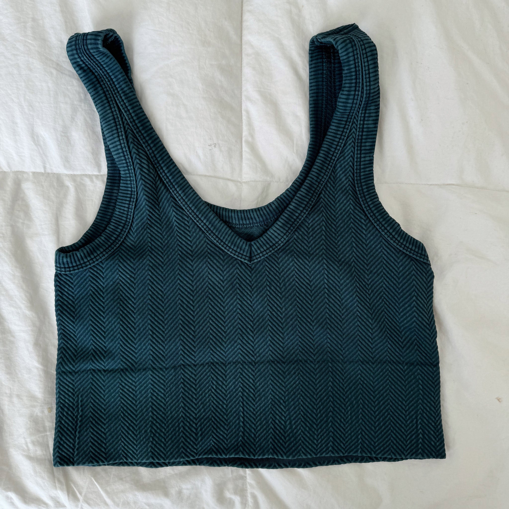 REVERSIBLE HERRINGBONE TANK