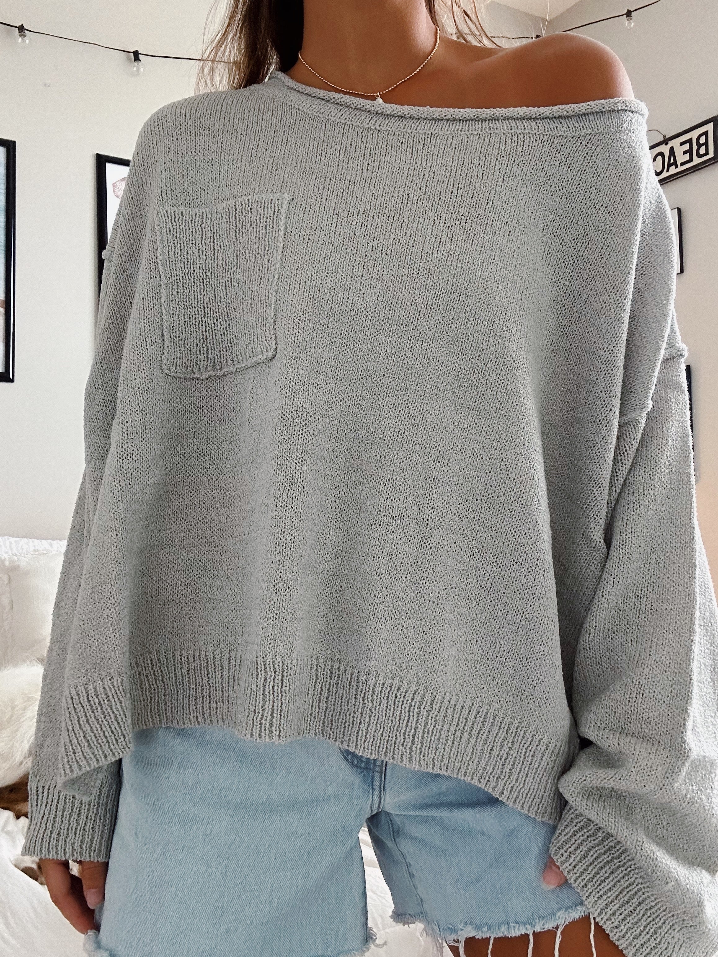 OVERSIZED BOXY SWEATER Olive Lynn