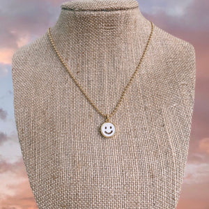 PEARL SMILEY NECKLACE :)