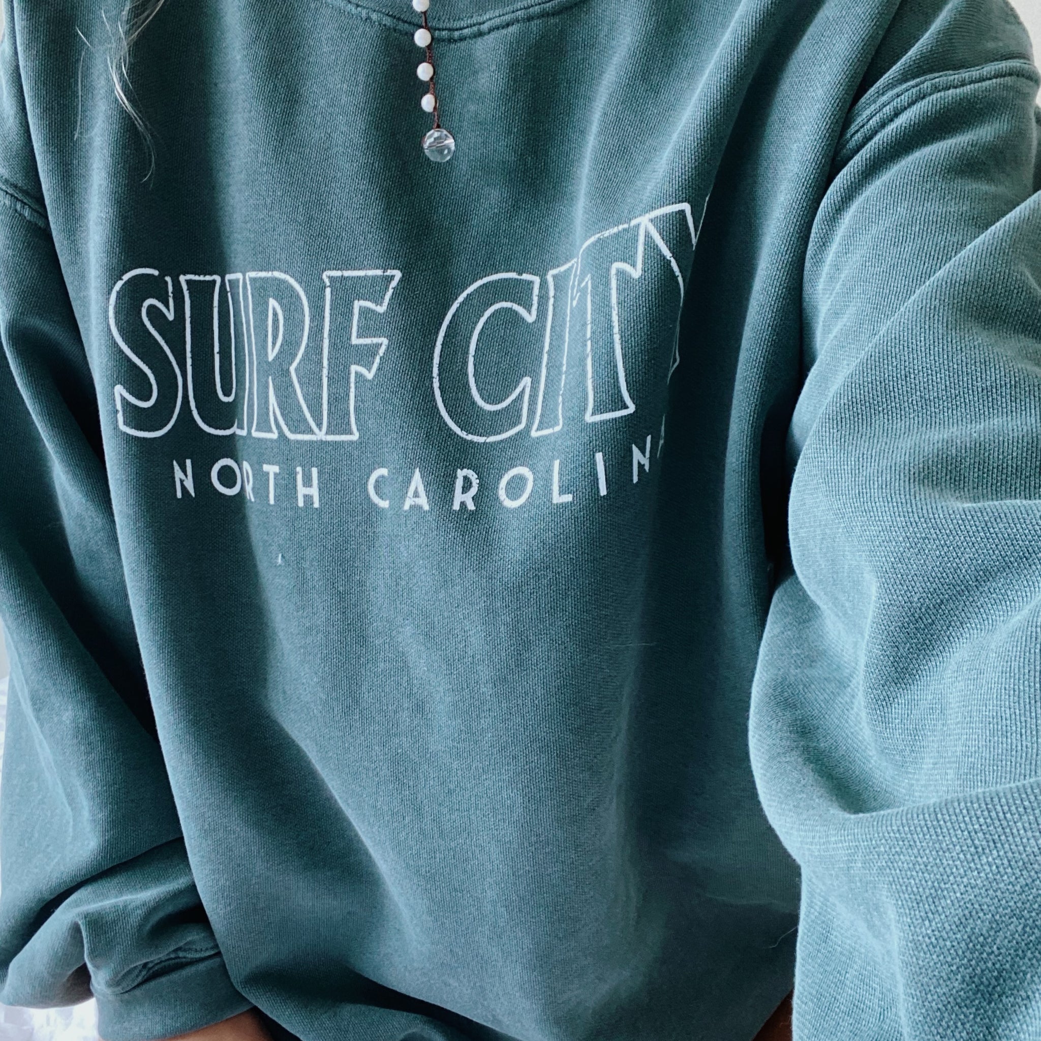 GREEN SURF CITY SWEATSHIRT - Olive Lynn