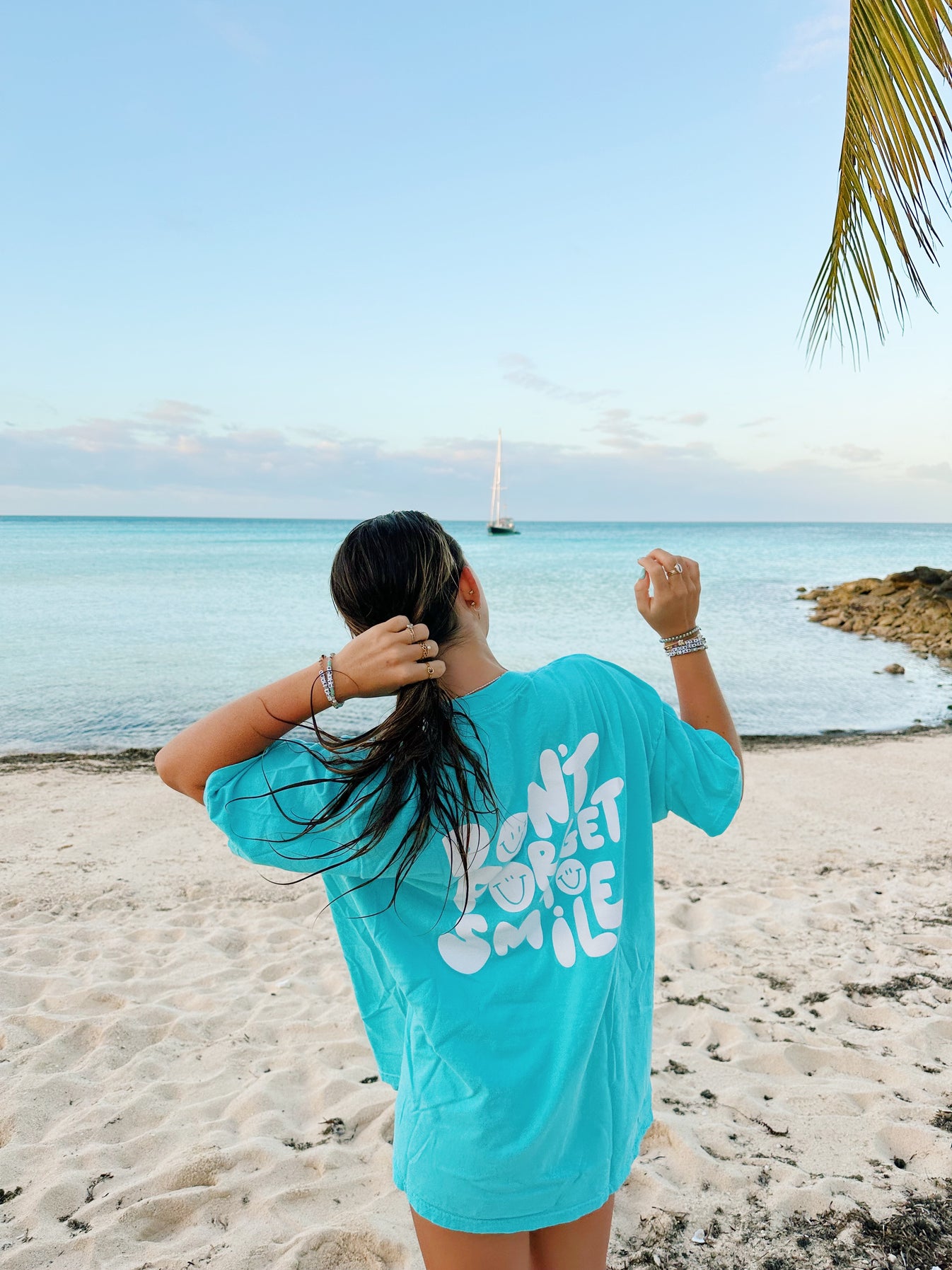 BLUE DON'T TO SMILE TEE Olive Lynn